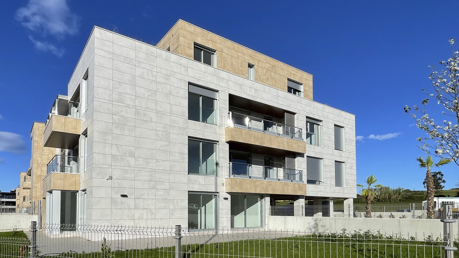 39 VIVIENDAS COLECTIVAS MONTE